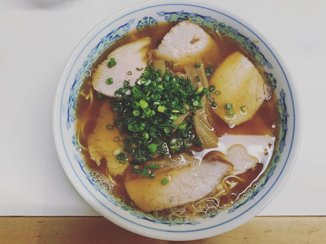 神谷洵平のグルメインスタ