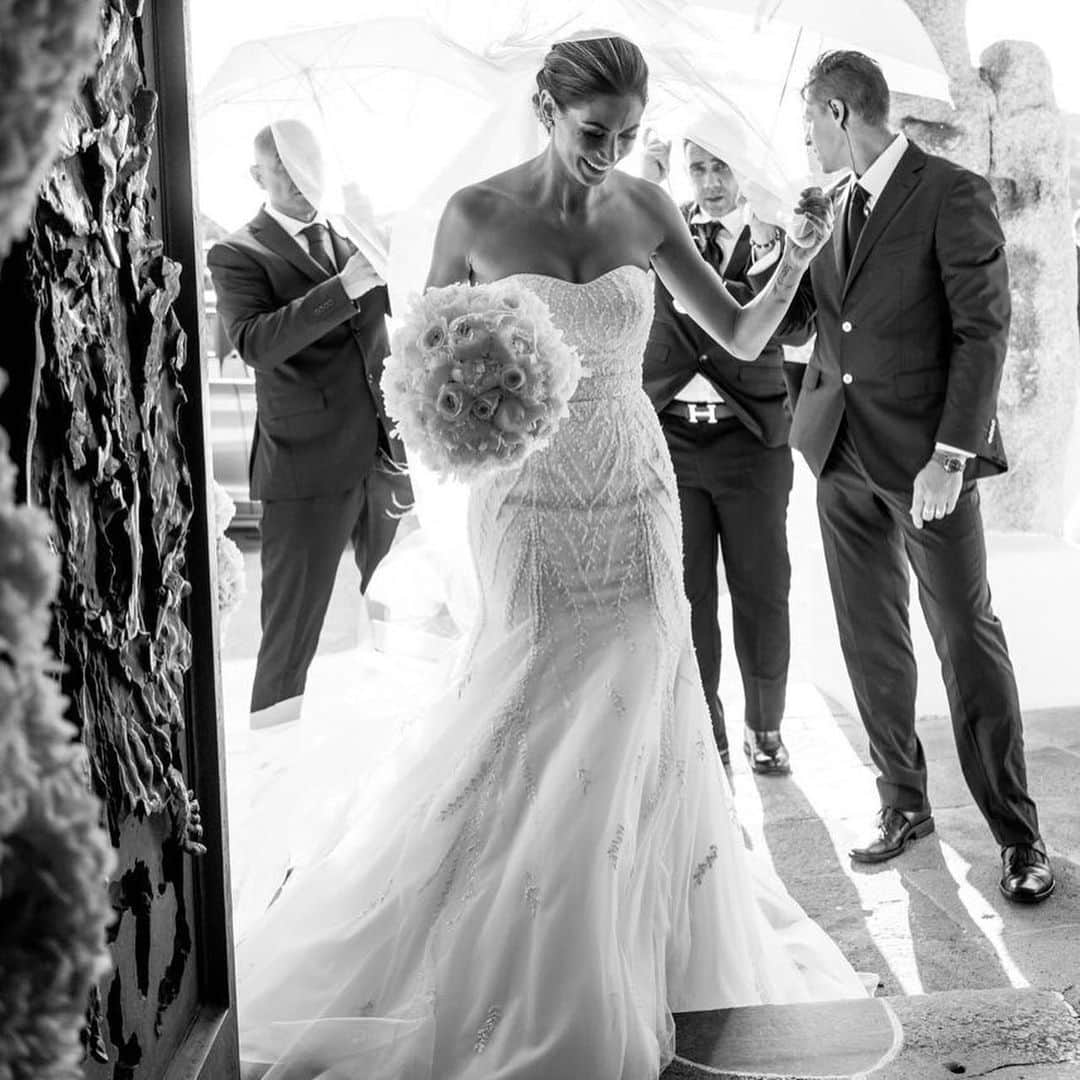 メリッサ・サッタさんのインスタグラム写真 - (メリッサ・サッタInstagram)「4 years ago ✨  #weddingmemories ❤️ #anniversary ❤️ @princeboateng ❤️」6月25日 21時56分 - melissasatta