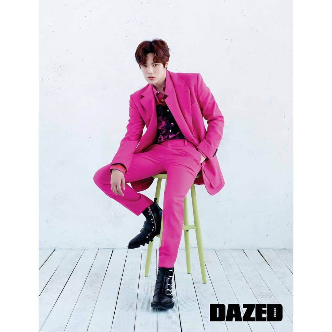 Monsta Xさんのインスタグラム写真 - (Monsta XInstagram)「#몬스타엑스 #민혁 #DAZED 7월호 화보  @dazedkorea #MONSTAX #MINHYUK #데이즈드」6月25日 14時30分 - official_monsta_x