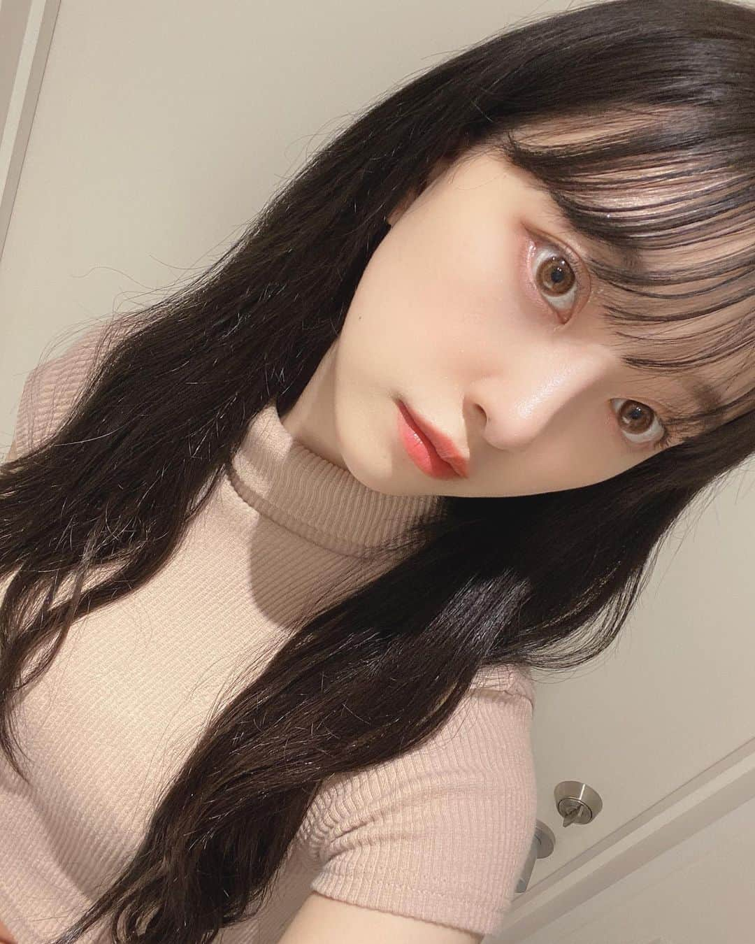 堀未央奈さんのインスタグラム写真 - (堀未央奈Instagram)「🍨 new hair color ❤︎ #乃木坂46 #堀未央奈 #ダークグレージュ」6月25日 14時58分 - horimiona_official