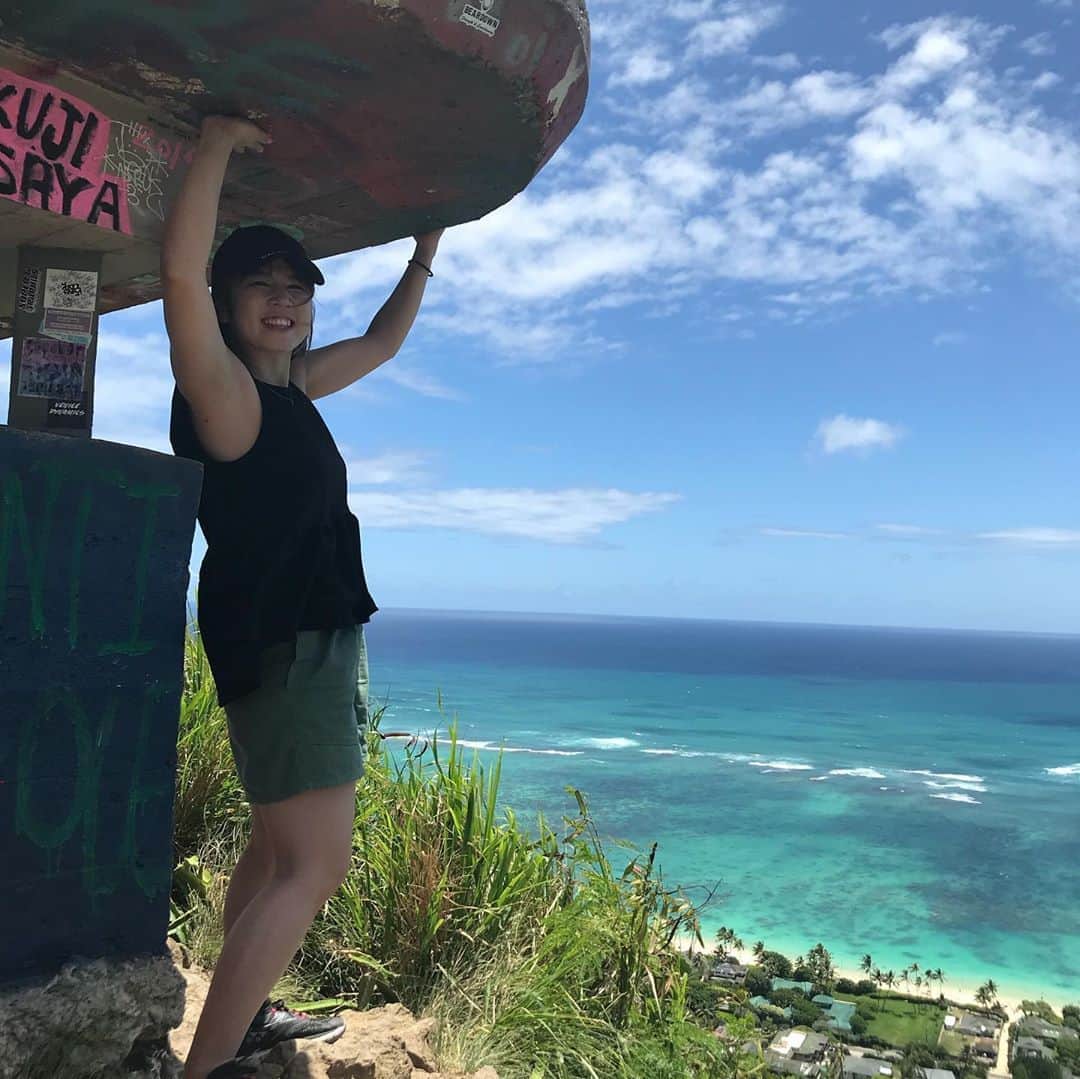 藤井瑞希さんのインスタグラム写真 - (藤井瑞希Instagram)「・ ・ 昨日、今くらでハワイの特集していて、また海外旅行に行きたいなぁ✈️なんてフッと思いました😭 ・ 落ち着くまでは我慢。 ・ また最近コロナのニュースがたくさんな気がする🥺 ・ 皆さん気をつけましょうね❤️ ・ ・ #ハワイ #hawaii #throwback #思い出」6月25日 16時41分 - bdmntnfujiimizuki