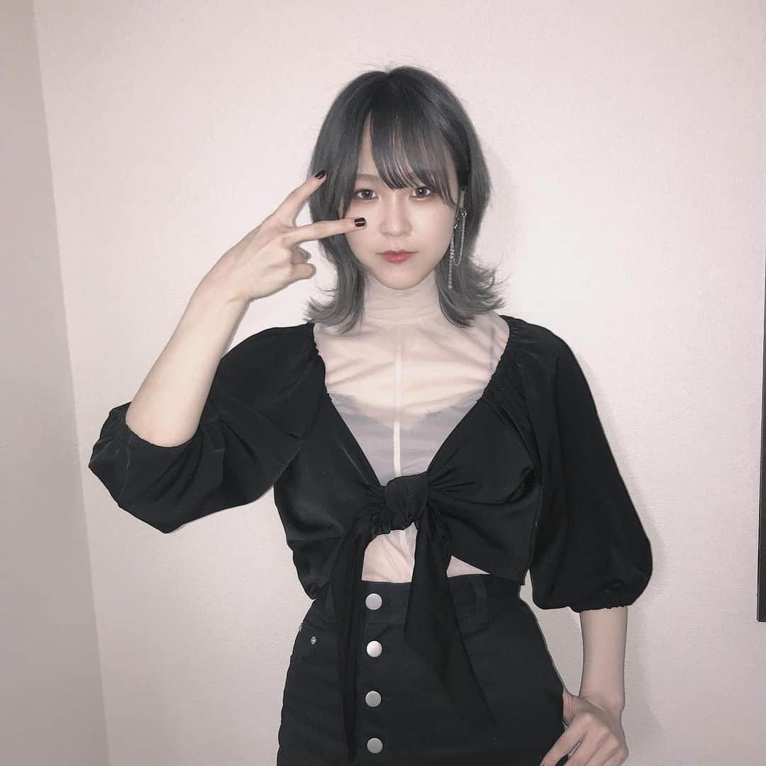 三田麻央さんのインスタグラム写真 - (三田麻央Instagram)「今日のお衣装もバチかわでイノチ助かる…😭」6月25日 22時07分 - kyunmao_m99
