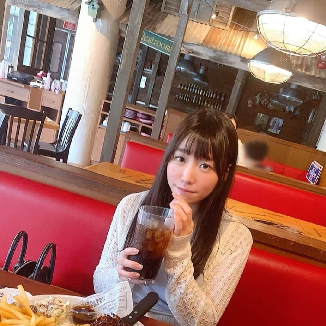 富田優衣のインスタグラム：「食事って幸せ  #ババガンプシュリンプ  #東京　#ランチ」