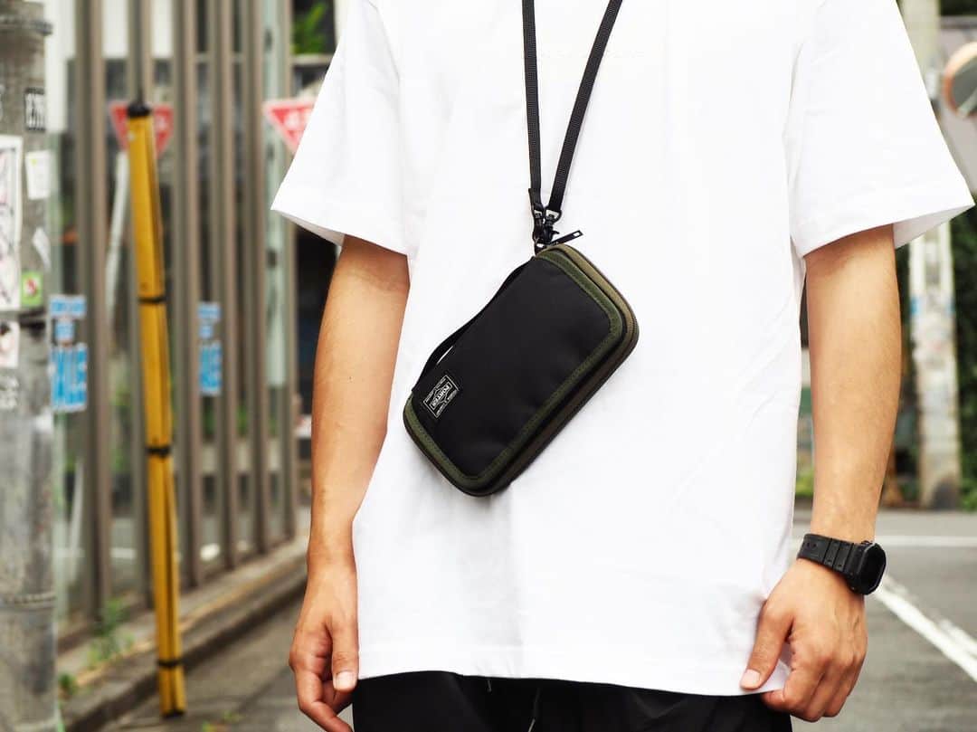 B JIRUSHI YOSHIDAのインスタグラム