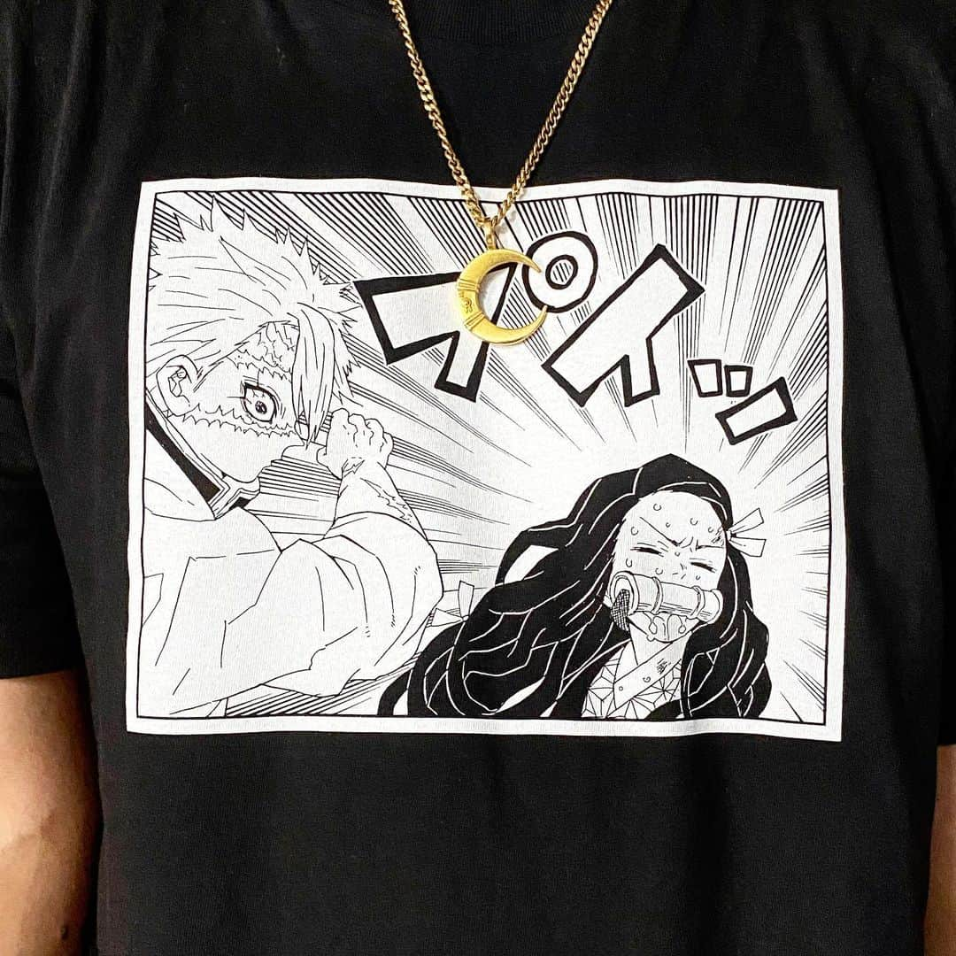 クリスタルボーイさんのインスタグラム写真 - (クリスタルボーイInstagram)「#今日の一枚　#今日のTシャツ　#マンガTシャツ　@kimetsuno_yaiba_off #ねずこ #プイッ @nobodyknows_official @koti_head_hair  今日は訳あっていきなり仕事がなくなったのでねずこを連れて美容院に行ってきました♬  @koti_suehara いつもありがとう‼️カングー買っちゃいな‼️」6月25日 18時55分 - crystalboybpm