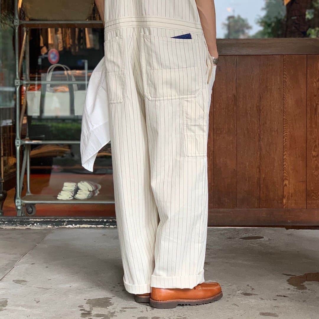 のインスタグラム：「BEAMS PLUS STYLE  #beams #beamsplus #beamsplusharajuku #harajuku #tokyo #japan #overall #herringbone #stripe #russellmoccasin #workshoes #mensfashion #menstyle #menswear」