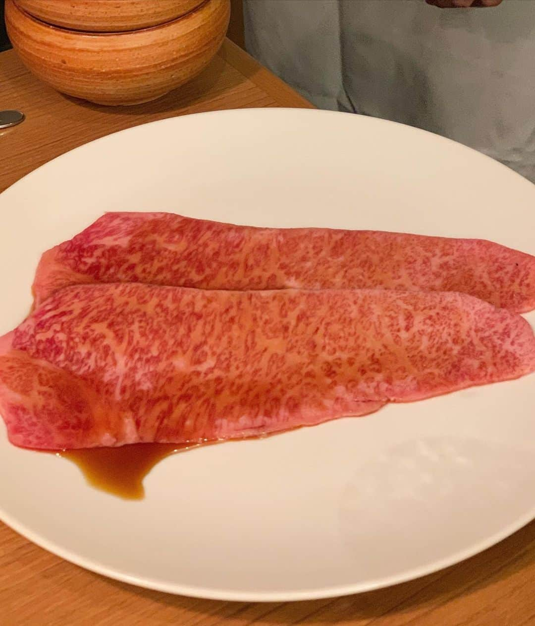 越馬千春さんのインスタグラム写真 - (越馬千春Instagram)「. 父の日のご飯で焼肉矢澤へ🥓✨ 主人もご満悦👨❤️ . . 2人とも黄色でハチみたい🙆‍♀️🐝💛 . #父の日#焼肉#焼肉矢澤#矢澤 #リンクコーデ#息子とリンクコーデ#イエローリンクコーデ #イエロー#yellow #1歳男の子#男の子ママ#ベイビー#赤ちゃん#babyboy#赤ちゃんのいる生活 #焼肉_千春メモ」6月25日 19時42分 - chiharukoshiba