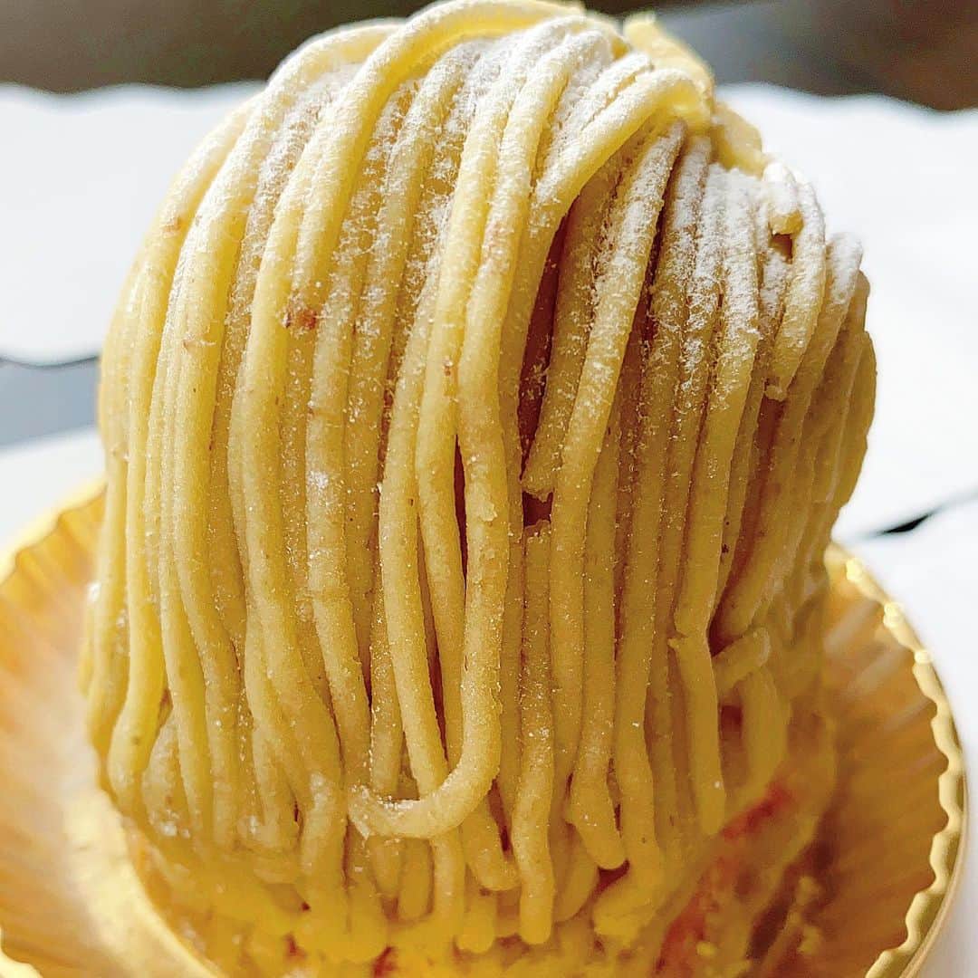 里井真由美のグルメインスタ