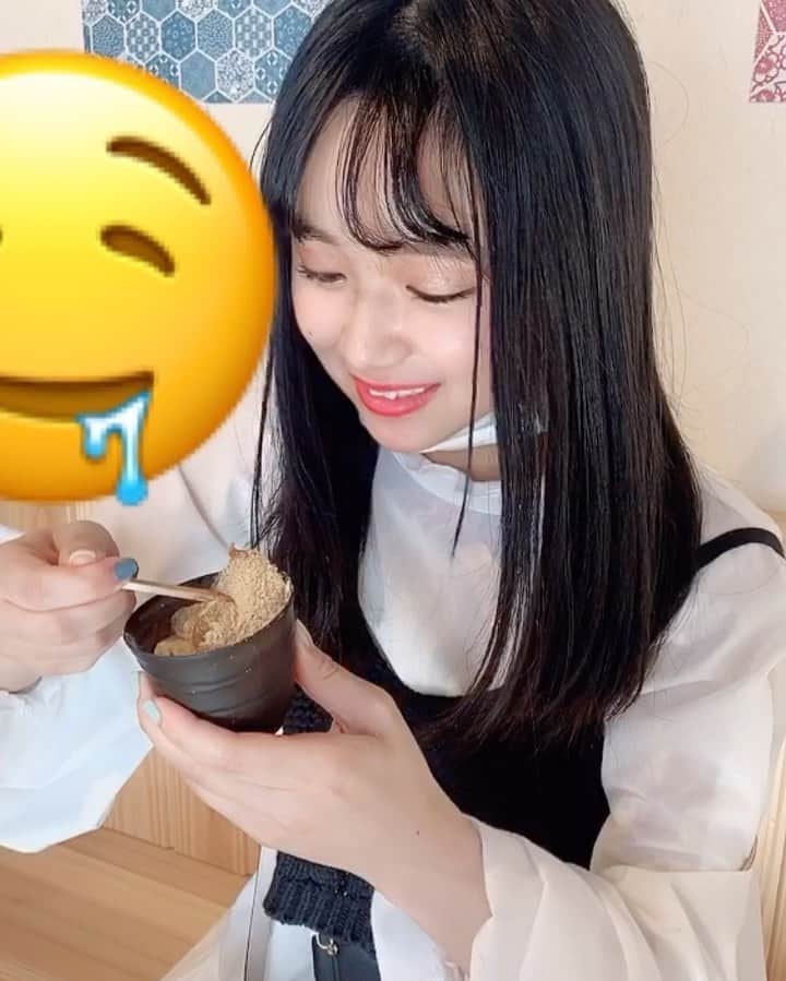 真下華穂のグルメインスタ