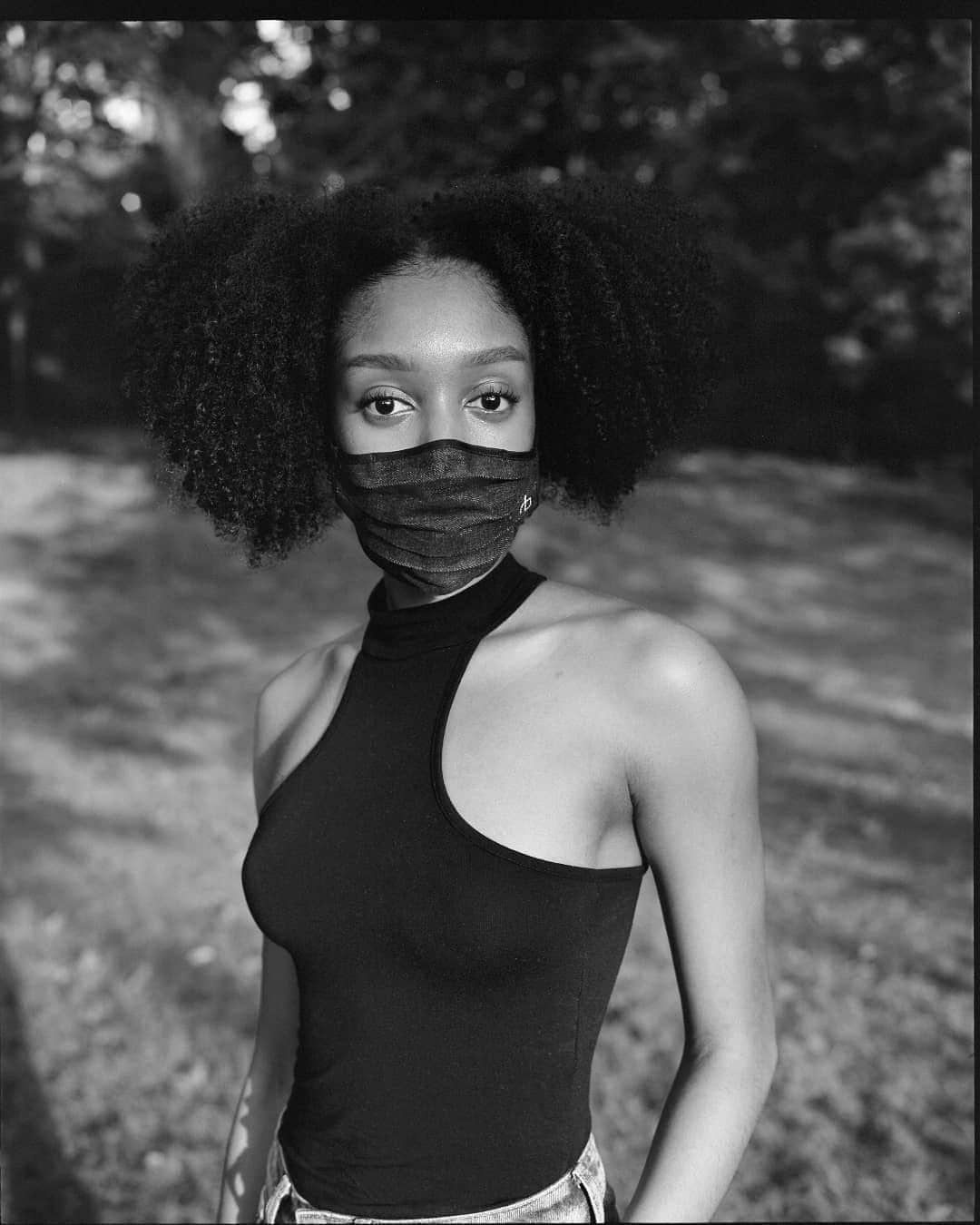ラグ&ボーンのインスタグラム：「Shaunté Peters wears the rag & bone pleat mask supporting the NAACP.」