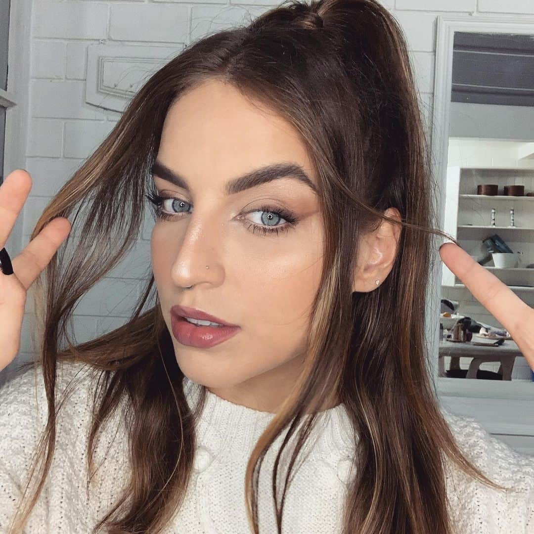 Bruna Unzuetaのインスタグラム：「Aaaaaaaaa, vai ter sorteio aqui no meu feed einnn! Em breve novidadeeeees❤️」