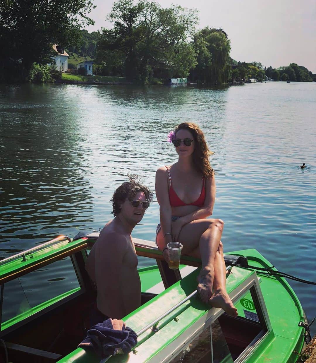 カヤ・スコデラリオのインスタグラム：「We’ve somehow made it through 3 months of lockdown together... that’s gotta mean something right? ❤️🍷💕 just look at his face, he loves it」