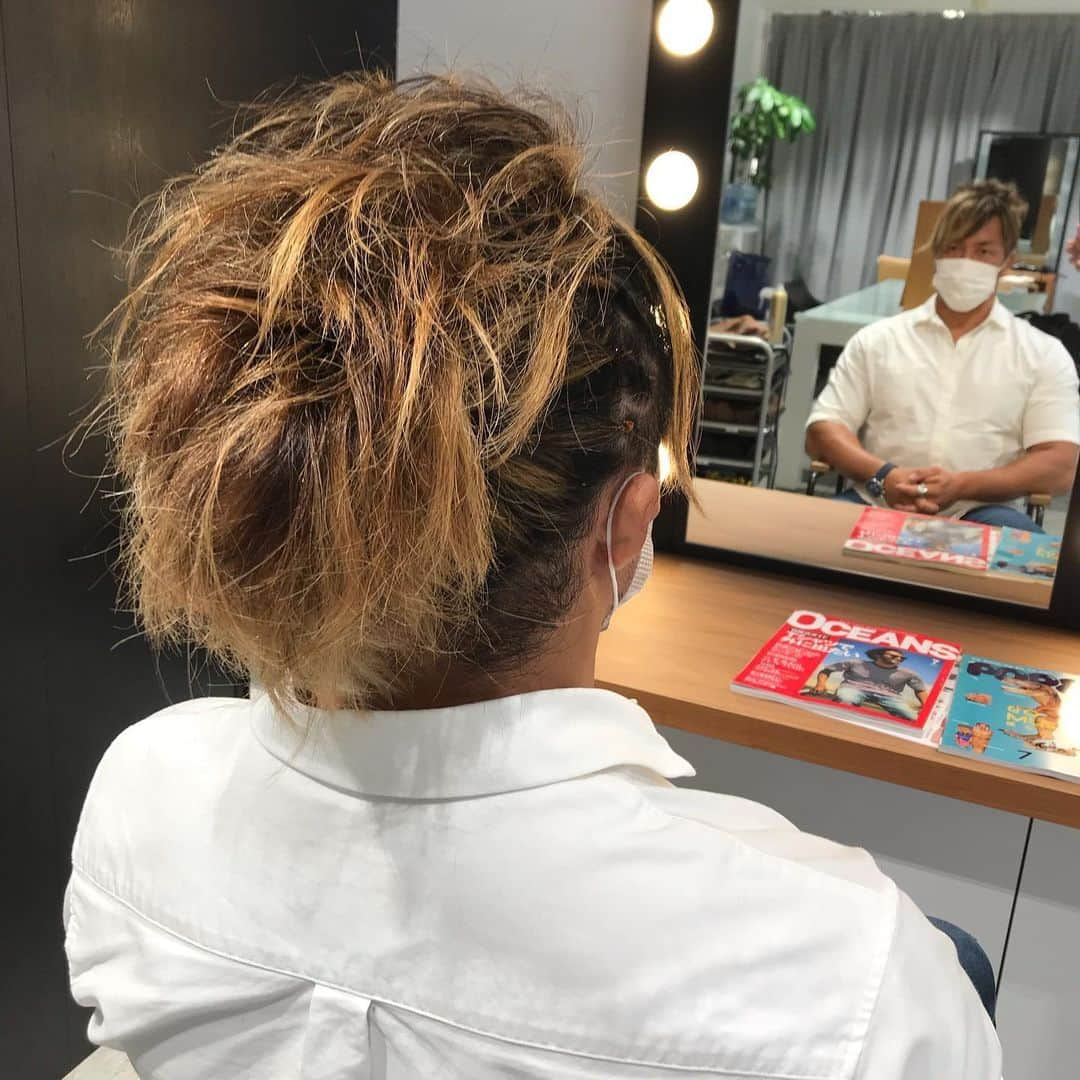 棚橋弘至さんのインスタグラム写真 - (棚橋弘至Instagram)「先日の #髪型 #hairstyle」6月25日 22時54分 - hiroshi_tanahashi