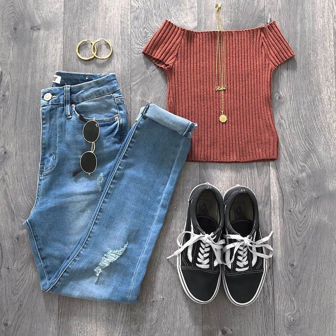 Angel™さんのインスタグラム写真 - (Angel™Instagram)「Outfit layouts. Which item would you add to your shopping list? Credit @rubilove #americandtyle #ootd #style #fashion #onlineshopping #summerlook #summeroutfit #outfit #looks ❤️ #asaqueen」6月25日 23時01分 - americanstyle