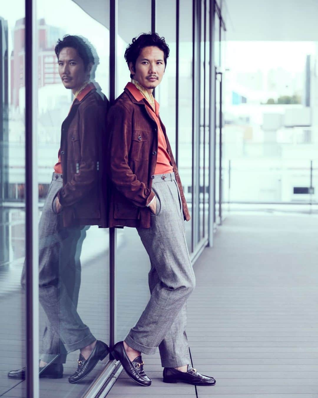 Shuhei Nishiguchiさんのインスタグラム写真 - (Shuhei NishiguchiInstagram)「"Summer Safari style" MEN'S CLUB August/September issue 8/9月合併号 @mensclub.snap サファリジャケットを品よくまとめてみる。 ・ Photograph / @shunyakawaiphoto ・ Tap for Brands ・ #beamsf #cinquanta #johnsmedley #gta #guccihorsebit  #mensstreetstyle #gentleman #bestoftheday #vintagestyle #vintagewear #outfitmen」6月25日 23時02分 - shuhei_nishiguchi