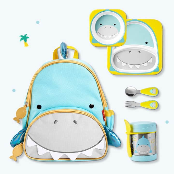 Skip Hopさんのインスタグラム写真 - (Skip HopInstagram)「Grab a bite with Simon Shark! 🦈 Our mealtime must-haves make feeding your little ones easy & fun! 🤗 What's your go-to snack for your little ones?  #toddlerfeeding #shark #skiphop」6月25日 23時20分 - skiphop