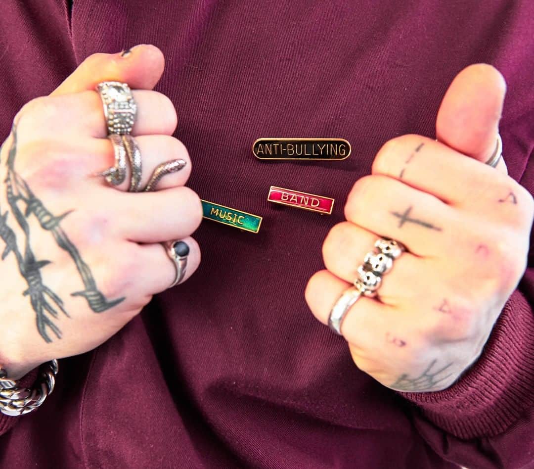 アンダーグラウンドのインスタグラム：「From our selection of accessories, these "old school" enamel badges are now available from our online store.⁠ ⁠ ⁠ **Step by step we work to improve our environmental footprint. As an independent company we can use our freedom to select products from ethical and local suppliers and we are able to commit to small batch production. These badges are made by a traditional family manufacturer in Birmingham, UK . Not made in a sweatshop but crafted in a workshop**⁠ ⁠」