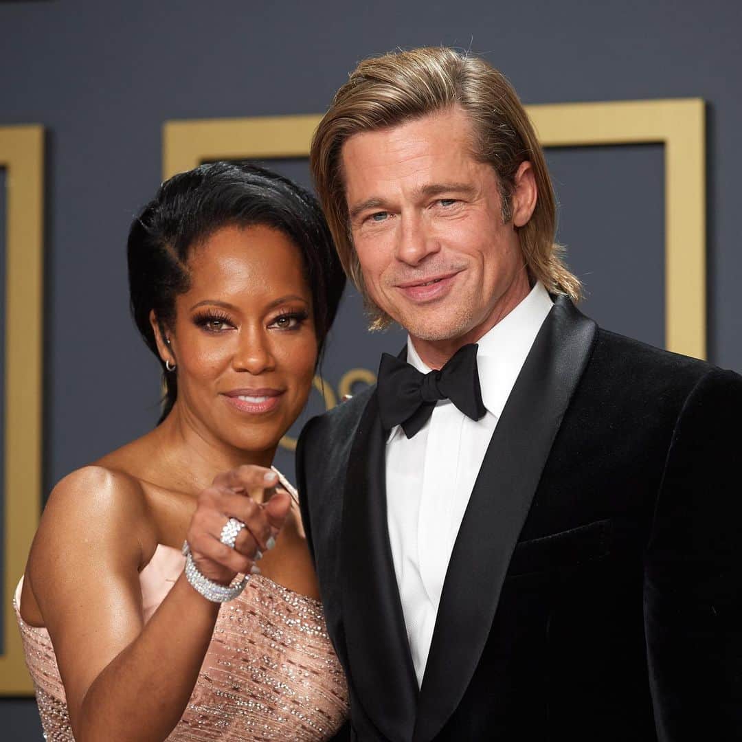 アカデミー賞さんのインスタグラム写真 - (アカデミー賞Instagram)「Throwback to this moment backstage at the #Oscars earlier this year with Regina King and Brad Pitt.」6月26日 1時06分 - theacademy