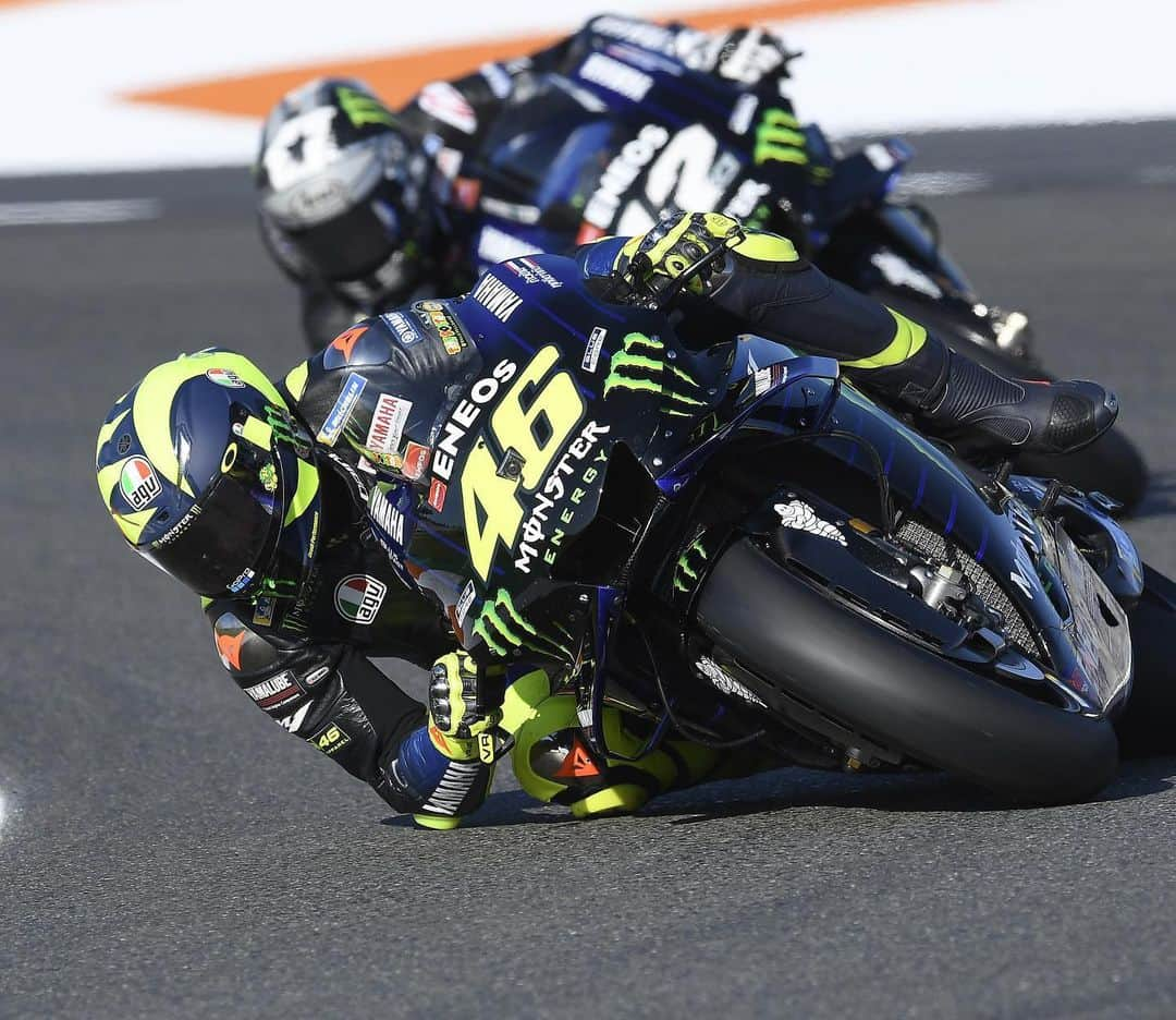 YamahaMotoGPさんのインスタグラム写真 - (YamahaMotoGPInstagram)「#ThrowbackThursday to the 2019 Valencia GP, the last round of the previous season 😎 . Just 3 more weeks until @maverick12official and @valeyellow46 will be back in action for Round 1 of the 2020 @motogp World Championship... 🗓 . . #MotoGPisBack | #MonsterYamaha | #MotoGP | #StaySafe」6月26日 1時16分 - yamahamotogp