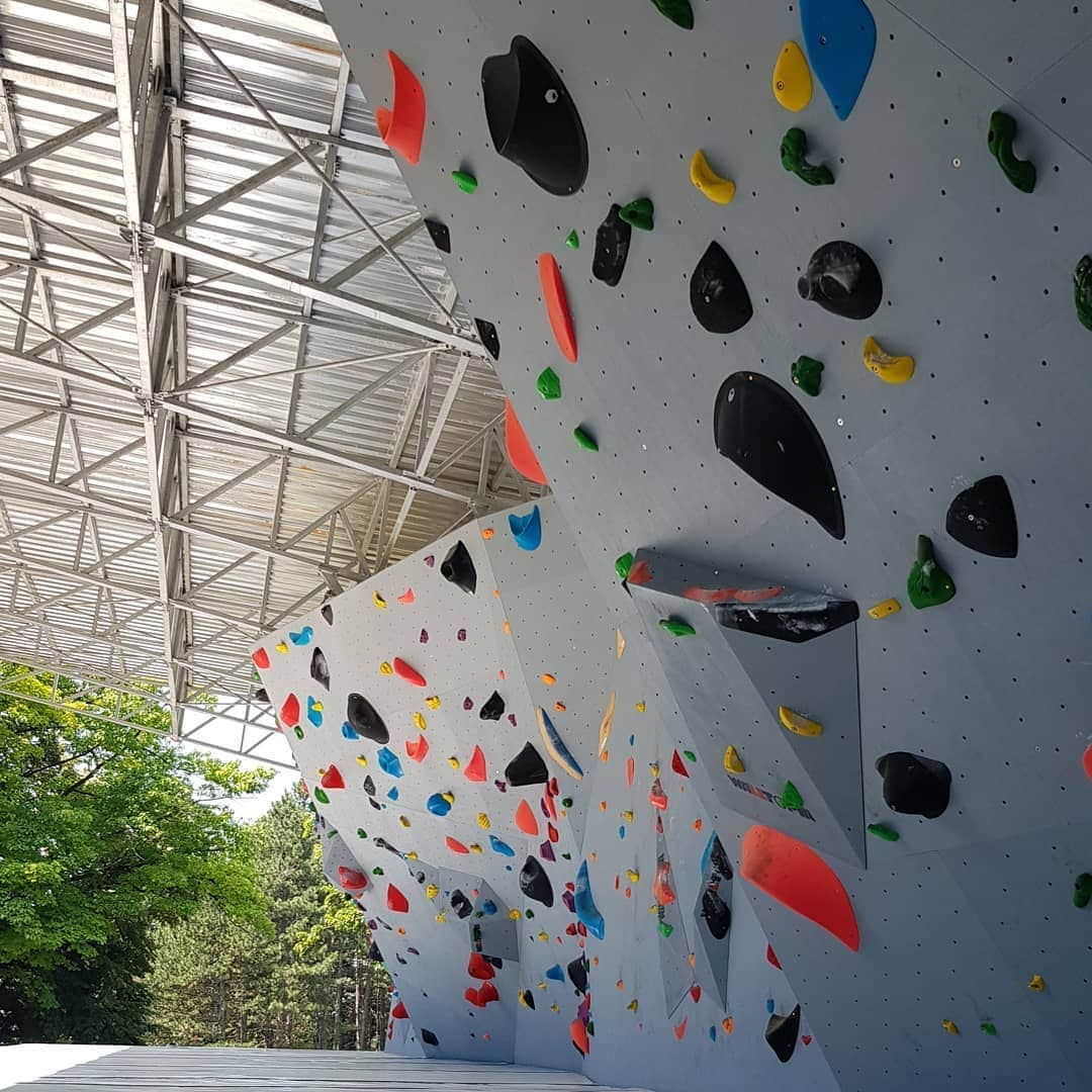 スターシャ・ゲージョさんのインスタグラム写真 - (スターシャ・ゲージョInstagram)「@zavodzasport climbing center 😍  Otvara se uskoro 😉」6月26日 1時26分 - gejostasa