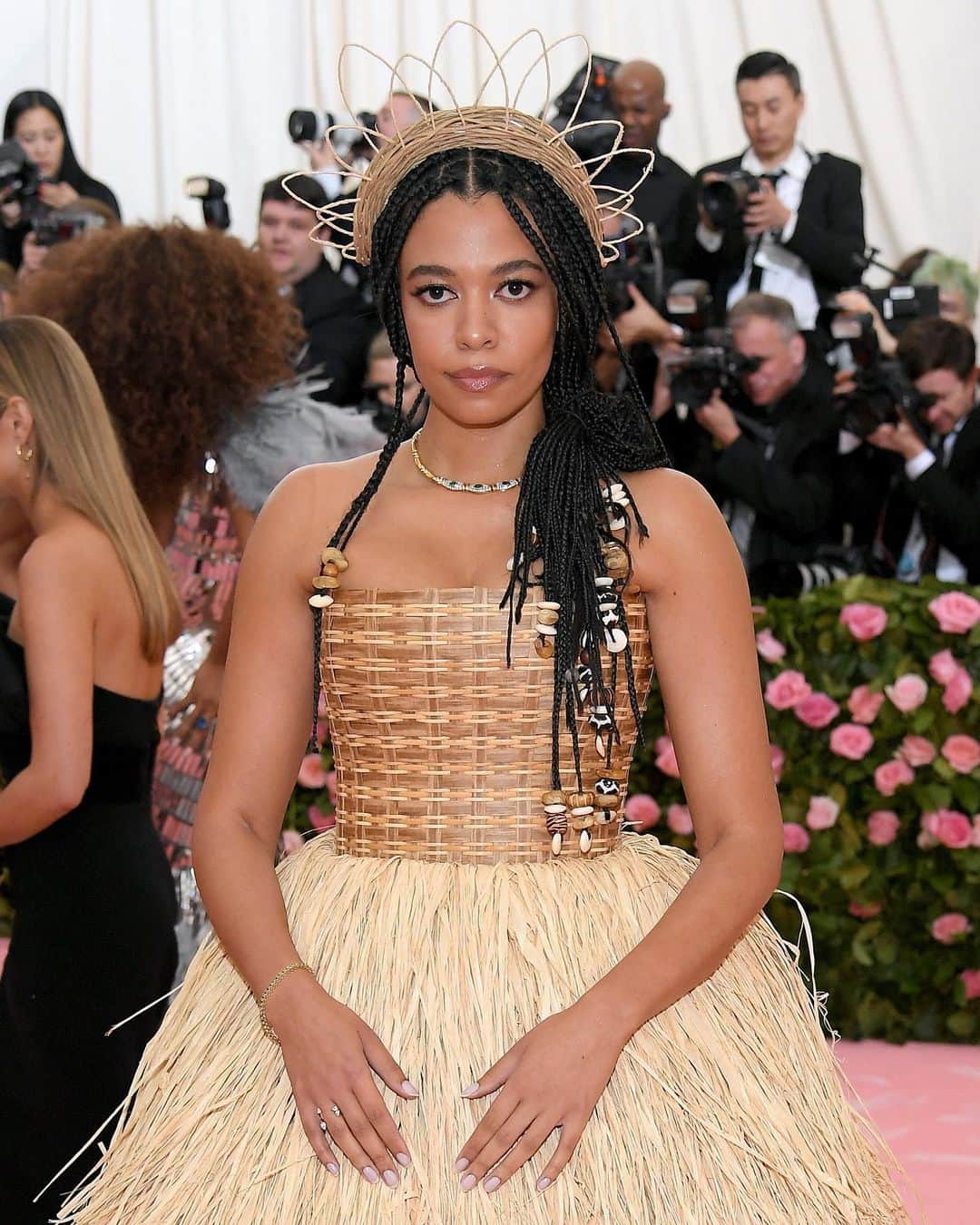 Fashion Weekのインスタグラム：「ICYMI: Designer @aurorajames, founder of the fashion label @brothervellies, has introduced the #15percentpledge, which asks retailers to pledge 15% of their shelf space to Black-owned businesses. @Sephora and @renttherunway have already taken the pledge and the designer is now calling on other major US retailers to commit. Learn more at @15percentpledge. ⁠⠀⁠⠀ ⁠⠀⁠⠀ Photo by @gettyimages, featuring @aurorajames in an original design at the 2019 MET Gala ⁠⠀」