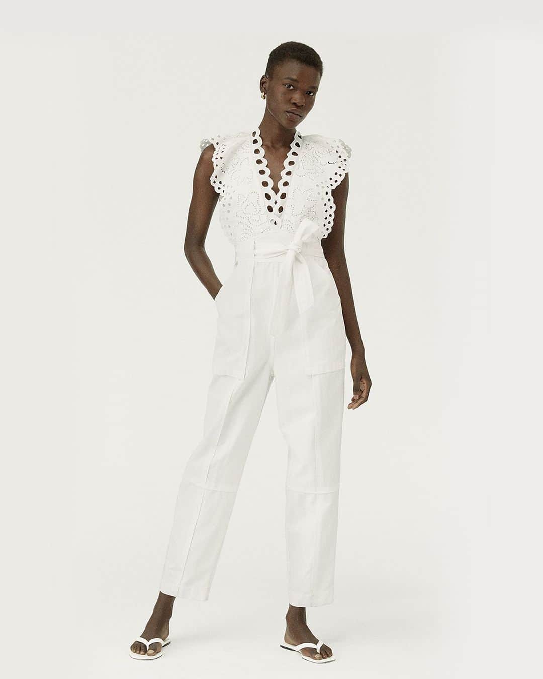 レベッカテイラーのインスタグラム：「Our Ariana Eyelet adds softness to utility.」