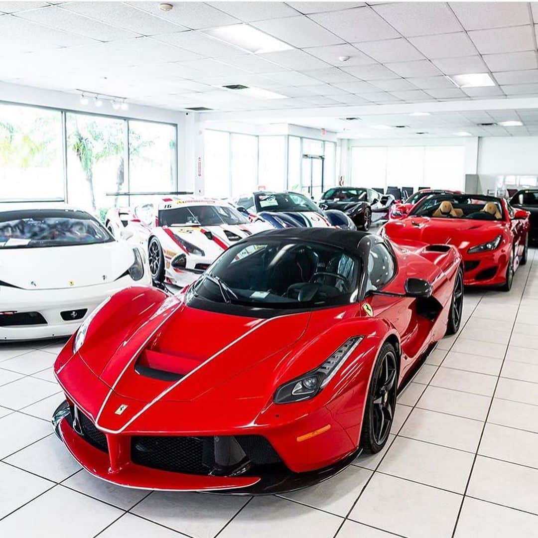 Amazing Carsのインスタグラム：「What is your favorite Ferrari?! Photo via: @tshenphotography  Second page: @M85Media  Other page: @StancedAutohaus  #Ferrari #LaFerrari #AmazingCars247」