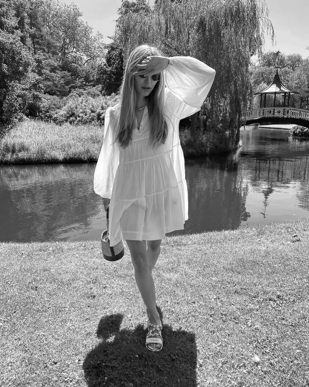 ペニーレ・タイスベックのインスタグラム：「Annonce @vanessabruno  Heatwave 🧚🏻‍♂️ #vanessabruno」