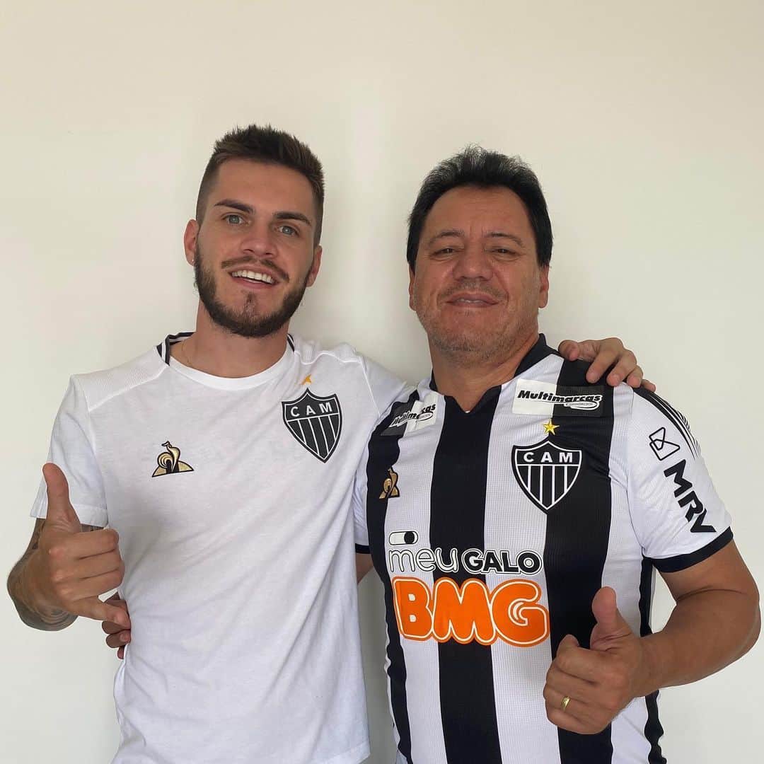 ナタンのインスタグラム：「Hoje é seu aniversário pai 🎁 🎂 !  Obrigado por tudo que você fez e faz por nós.. Que Deus te abençoe, e que seus sonhos se realizem, te amo ❤️」