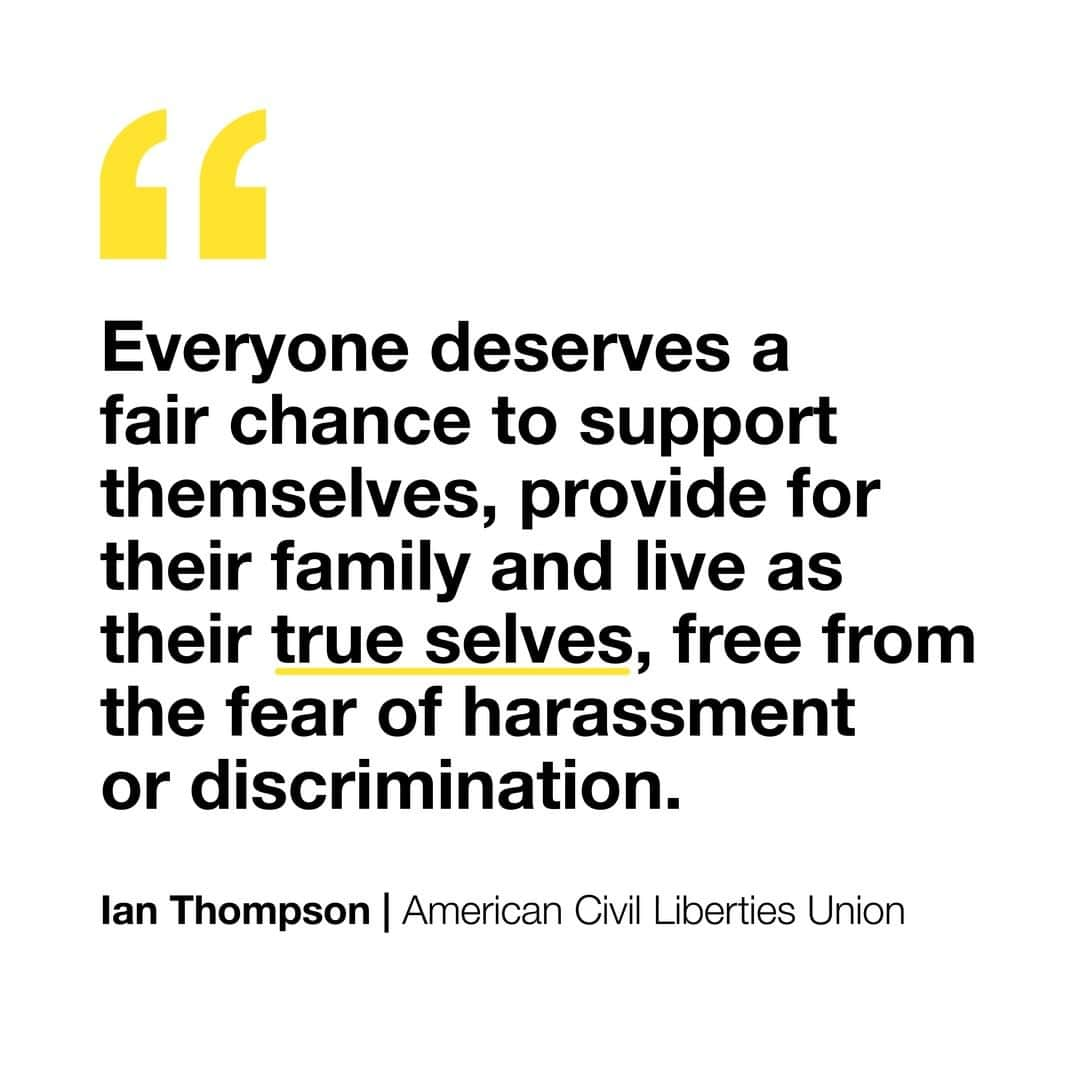 LUSH Cosmeticsさんのインスタグラム写真 - (LUSH CosmeticsInstagram)「Ian Thompson, Legislative Representative at the ACLU, breaks down the Equality Act—legislation that would provide LGBTQ people with explicit and comprehensive nondiscrimination protections—for Pride 2020. Learn more and take action in our link in bio.⁠ #LushTalksPride」6月26日 4時20分 - lushcosmetics