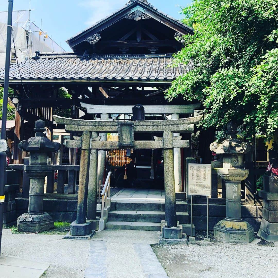 山口森広さんのインスタグラム写真 - (山口森広Instagram)「#浅草 #被官稲荷神社 #祈願してきました #本日千秋楽」6月26日 15時42分 - shigehiroyamaguchi