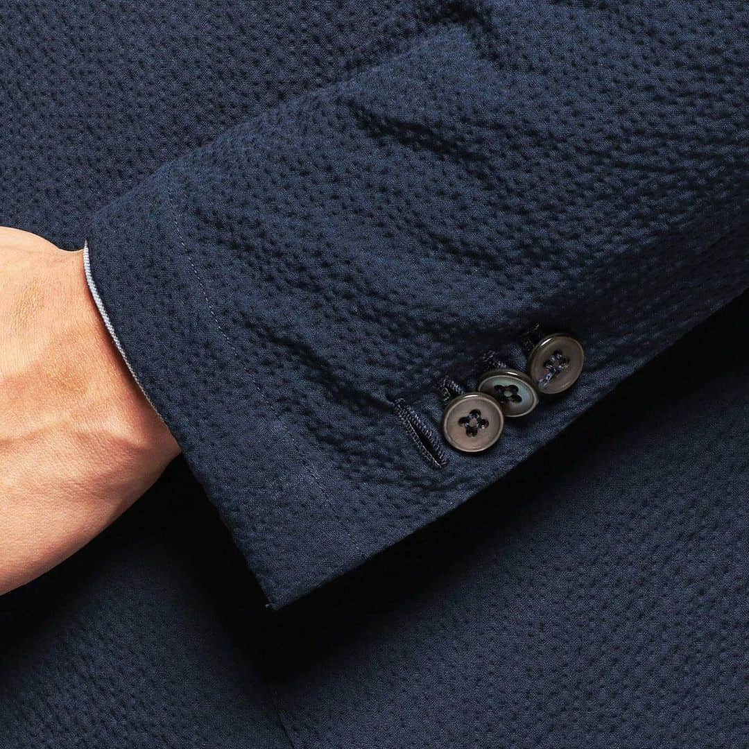 マリオムスカリエッロさんのインスタグラム写真 - (マリオムスカリエッロInstagram)「.com Hand made Jacket made of 100% Cotton “seersucker”」6月26日 15時50分 - mariomuscariello