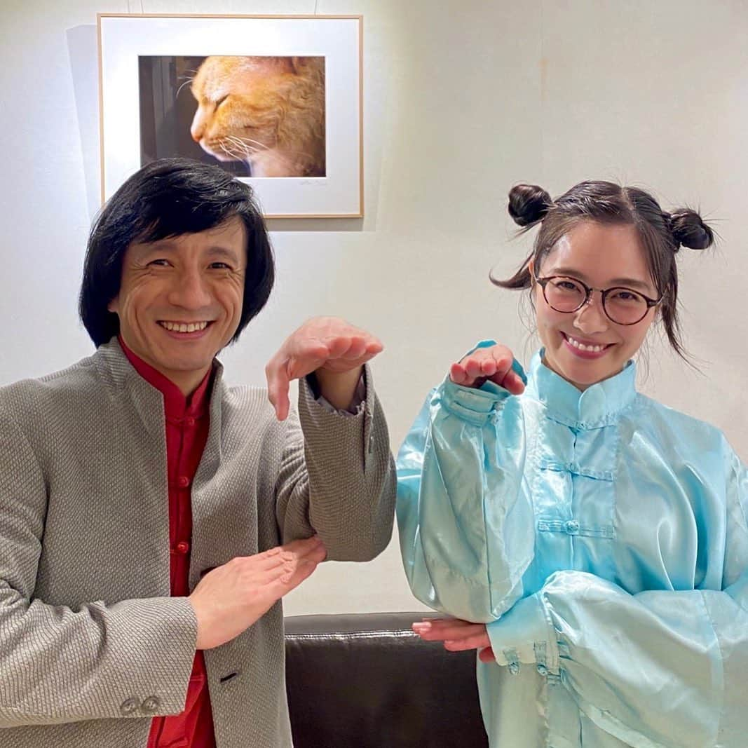 小澤真利奈さんのインスタグラム写真 - (小澤真利奈Instagram)「昨日のYouTube大喜利は、 MCジャッキーちゃんさん。 ゲストは、ペンギンズのノブオさんでした。 ノブオさんがFF12をプレイしたお話が聞けてすごく嬉しかったな✨ 今日も20時から。 ゲストはセルライトスパのお二人です。 #くるみらTV #YouTube大喜利 #面白おかしく間違える #大喜利チャレンジ #今夜のゲストは #セルライトスパさん #質問もお待ちしています」6月26日 15時57分 - marina_kozawa_official