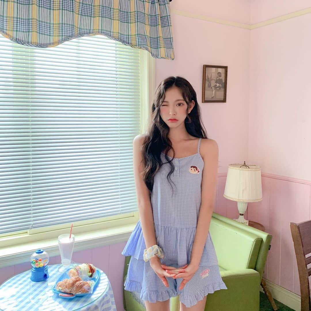 Chuuのインスタグラム：「🎡welcome to PEKO LAND🎡 ⓒ2020 FUJIYA」