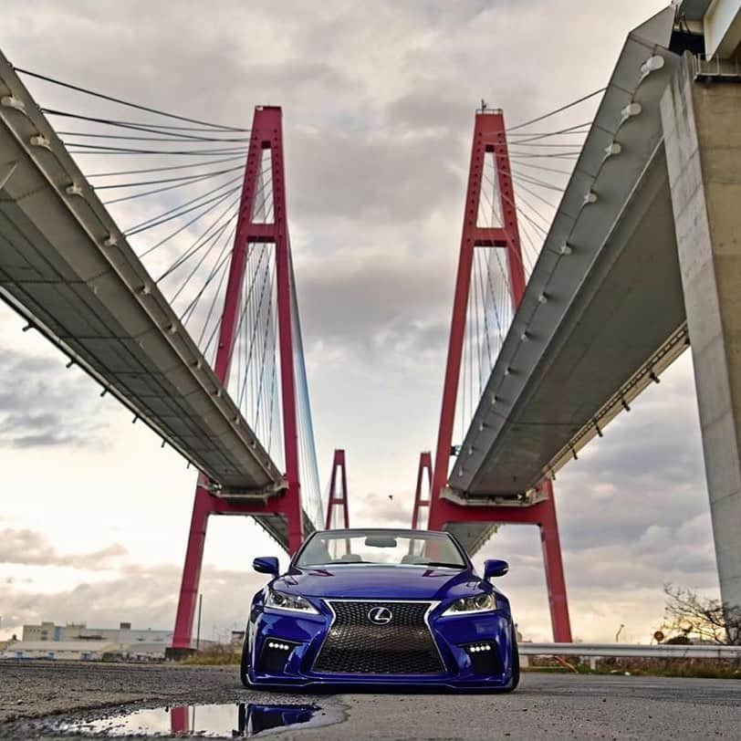 Lexus USAさんのインスタグラム写真 - (Lexus USAInstagram)「We knew when we asked to see your #LexusIS, we wouldn't be disappointed. Check out some of the best shots our community has to offer, and share yours with #LookAtMyLexus.」6月26日 8時29分 - lexususa