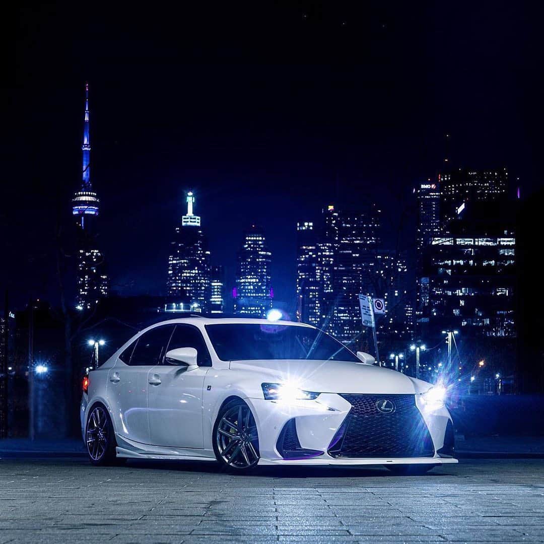 Lexus USAさんのインスタグラム写真 - (Lexus USAInstagram)「We knew when we asked to see your #LexusIS, we wouldn't be disappointed. Check out some of the best shots our community has to offer, and share yours with #LookAtMyLexus.」6月26日 8時29分 - lexususa