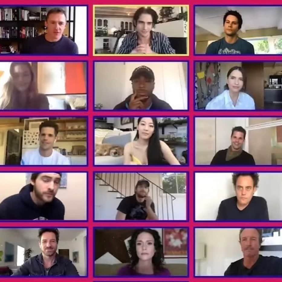 イアン・ボーエンのインスタグラム：「So this is happening tomorrow. * @teenwolf Reunion * Season VII anyone...?」
