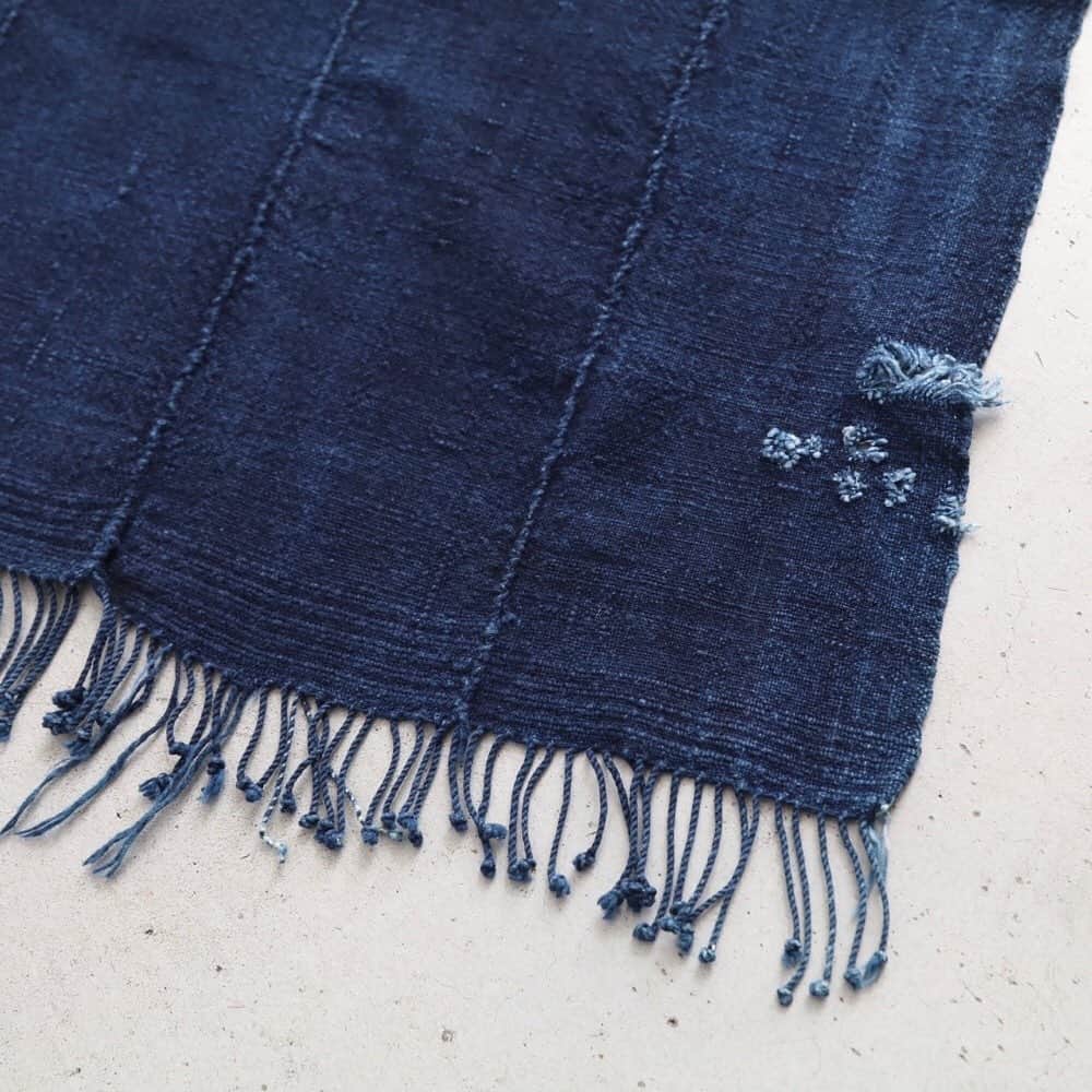 wonder_mountain_irieさんのインスタグラム写真 - (wonder_mountain_irieInstagram)「_ AFRICAN INDIGO FABRIC / アフリカン インディゴ ファブリック “INDIGO - STOLE” ¥17,600- _ 〈online store / @digital_mountain〉 https://www.digital-mountain.net/shopdetail/000000009283/ _ 【オンラインストア#DigitalMountain へのご注文】 *24時間受付 *15時までのご注文で即日発送 *送料無料 tel：084-973-8204 _ We can send your order overseas. Accepted payment method is by PayPal or credit card only. (AMEX is not accepted)  Ordering procedure details can be found here. >>http://www.digital-mountain.net/html/page56.html _ #LIGHTYEARS #ライトイヤーズ #AFRICANINDIGOFABRIC #アフリカンインディゴファブリック _ 本店：#WonderMountain  blog>> http://wm.digital-mountain.info _ 〒720-0044  広島県福山市笠岡町4-18  JR 「#福山駅」より徒歩10分 #ワンダーマウンテン #japan #hiroshima #福山 #福山市 #尾道 #倉敷 #鞆の浦 近く _ 系列店：@hacbywondermountain _」6月26日 11時29分 - wonder_mountain_