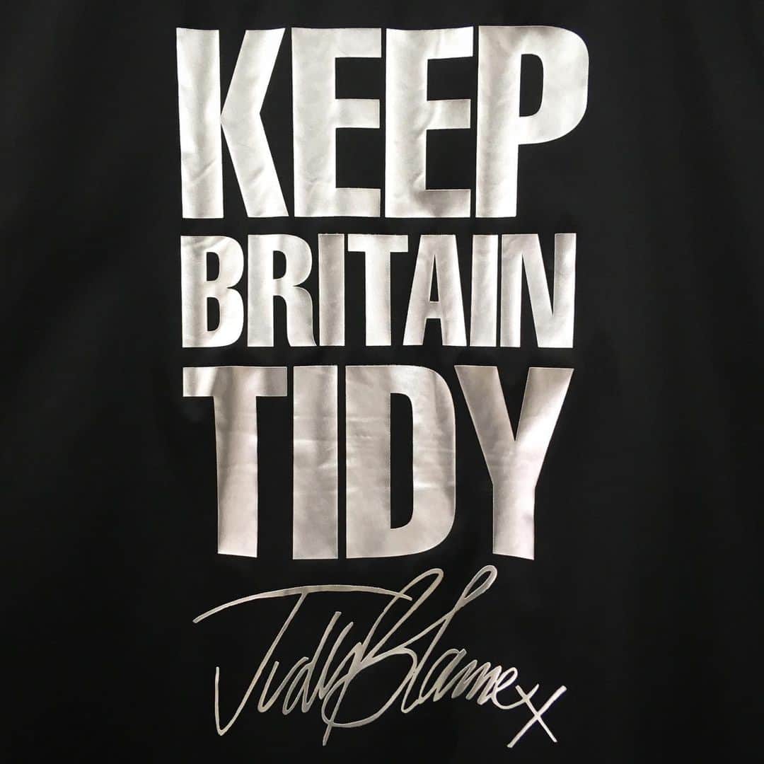 エリミネイターさんのインスタグラム写真 - (エリミネイターInstagram)「20AW AVAILABLE NOWHERE : Judy Blame 1st Delivery has arrived at ELIMINATOR. . “ ANTI FASCISM “ “ KEEP BRITAIN TIDY “ . #judyblame #uk #london #availablenowhere #thehouseofbeautyandculture #hobac #christophernemeth #johnmoore #culture #youthculture #punk #art #marklebon #ianreid #richardtorry #barykamen #aw20 #20aw #gimmefive #gimme5 #londonstreetstyle #streetfashion #streetstyle」6月26日 13時02分 - eliminator_tokyo