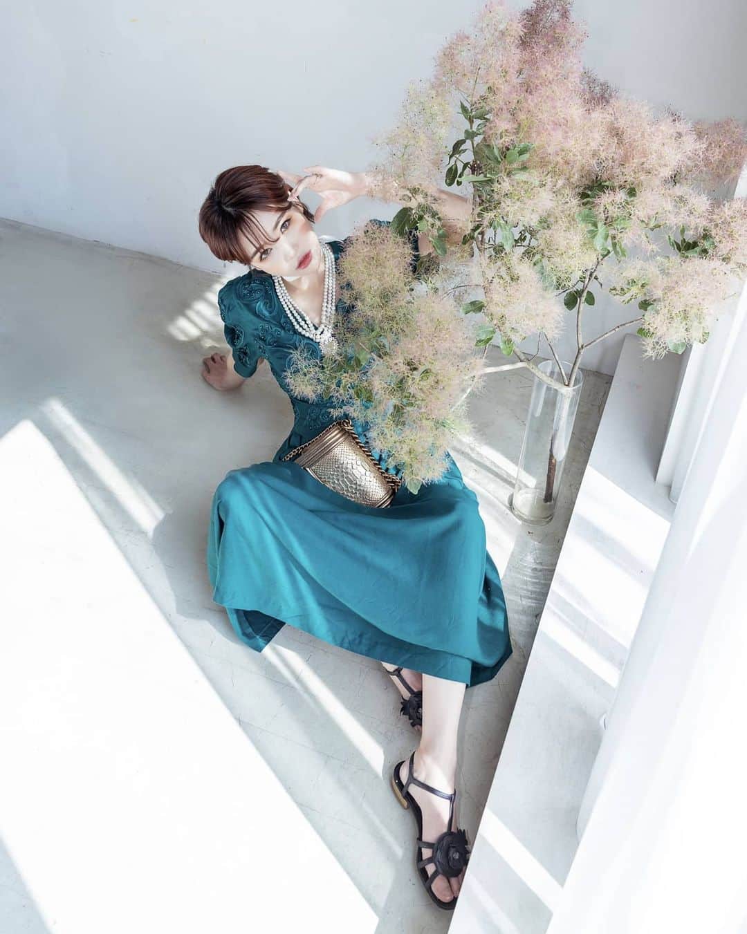 Han Ga Eunさんのインスタグラム写真 - (Han Ga EunInstagram)「맘에 드는 사진은 왜 아꼈다 푸는 것 일까 나만 그래? Photo @bongjunsong_90 . . #사진 #모델 #photography #model #chanel #샤넬 #dress」6月26日 13時43分 - gaeungbebe