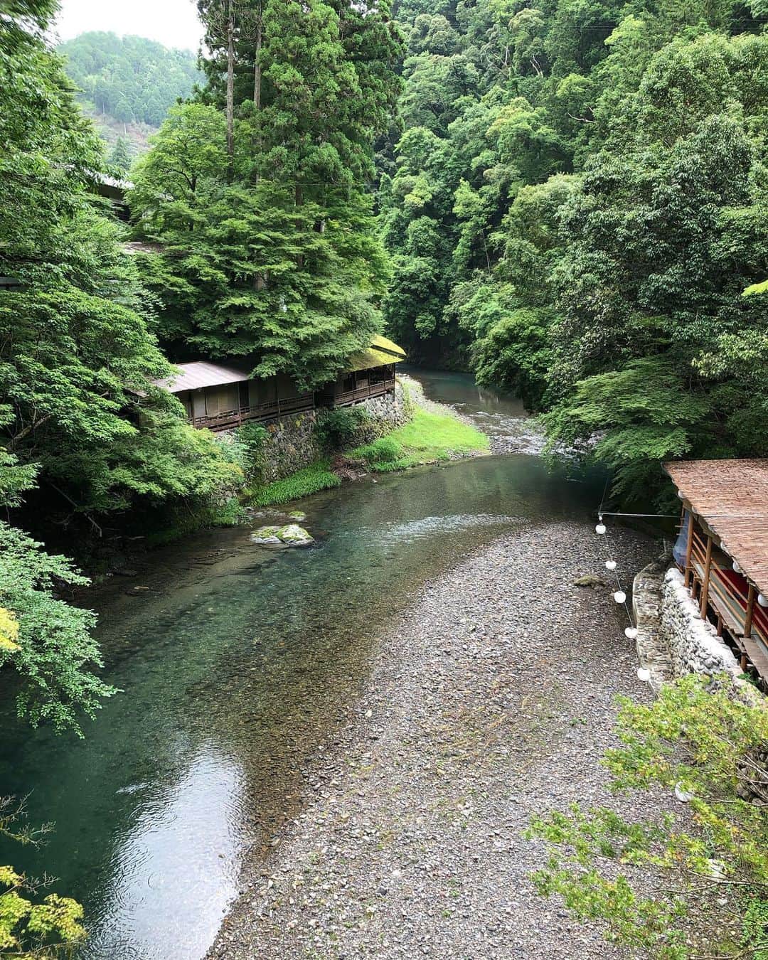 若林美保さんのインスタグラム写真 - (若林美保Instagram)「#もみじ家別館川の庵  #露天風呂 #川辺 #蛍鑑賞の夕べ  #鮎の塩焼き #京都」6月26日 14時50分 - waka_miho