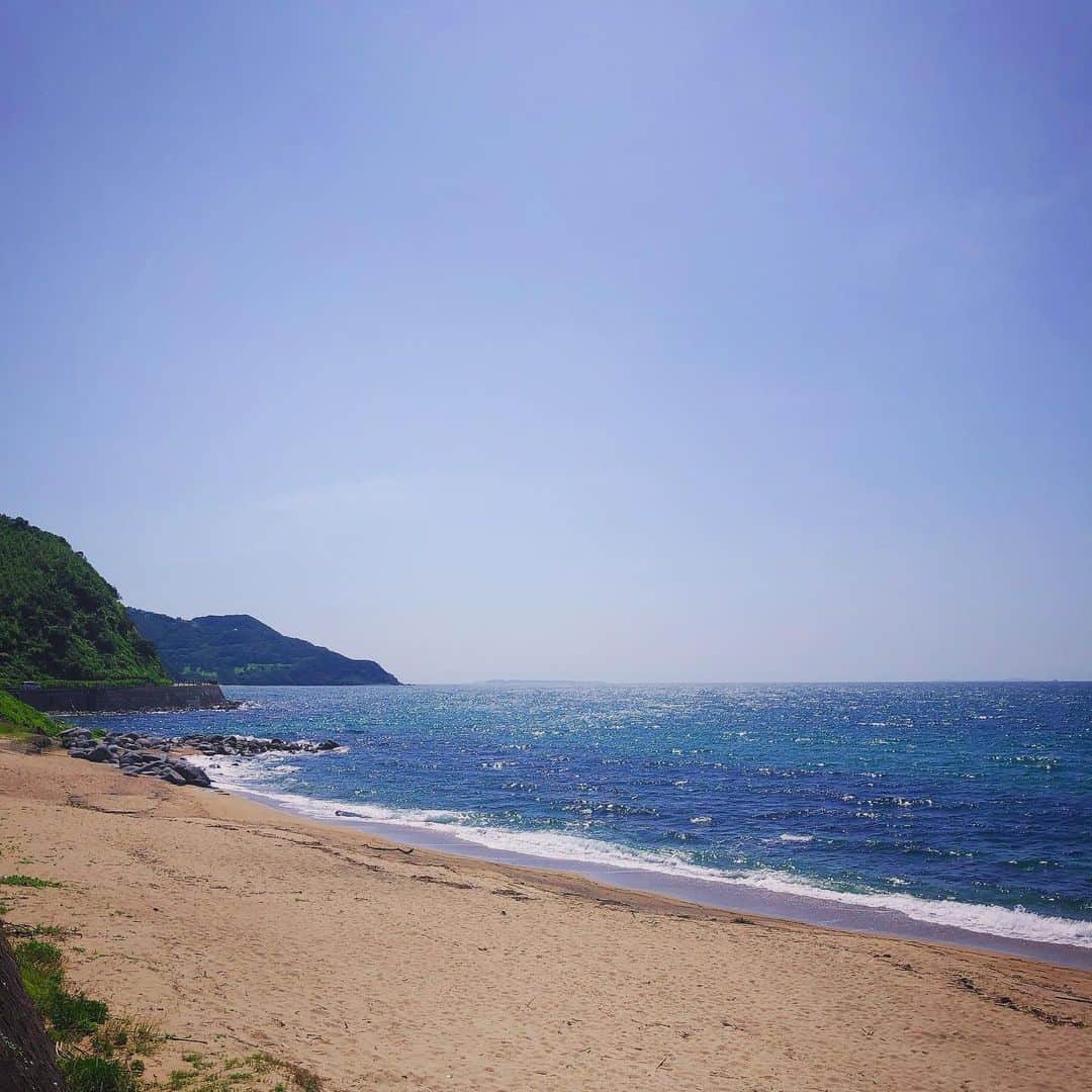 美沙玲奈さんのインスタグラム写真 - (美沙玲奈Instagram)「✦ 海ってホント見てるだけで癒やされる♡」6月26日 15時07分 - rei777_official