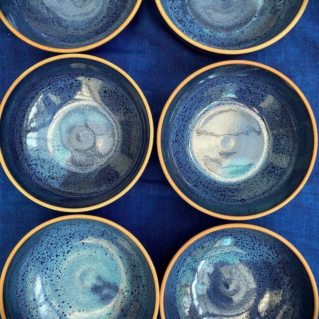ナイジェラ・ローソンさんのインスタグラム写真 - (ナイジェラ・ローソンInstagram)「The right kind of blues: my beautiful new bowls from @skandihus_london 💙」6月26日 17時19分 - nigellalawson