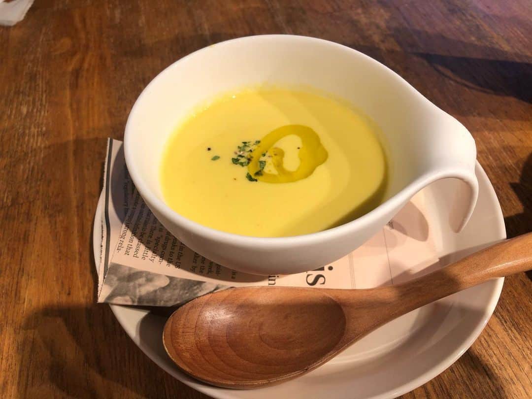 旺季志ずかのグルメインスタ