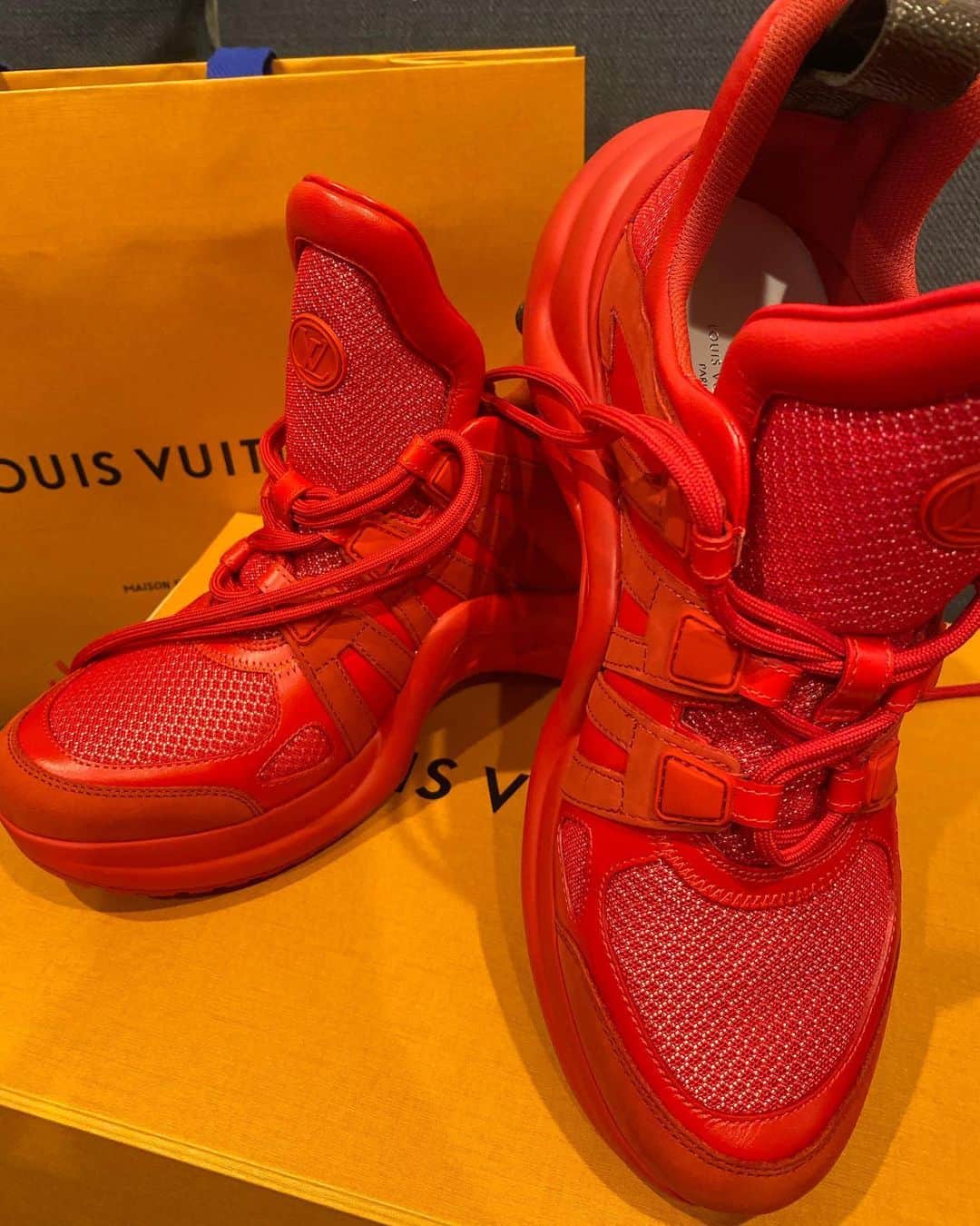 北中健一のインスタグラム：「The Coolest ever！！！！ This is the only one that came in to Japan🥺❤️ Thank's to louisvuittonJapan!  #louisvuitton #louisvuittonjapan #arclight  #ルイヴィトン #アークライト」