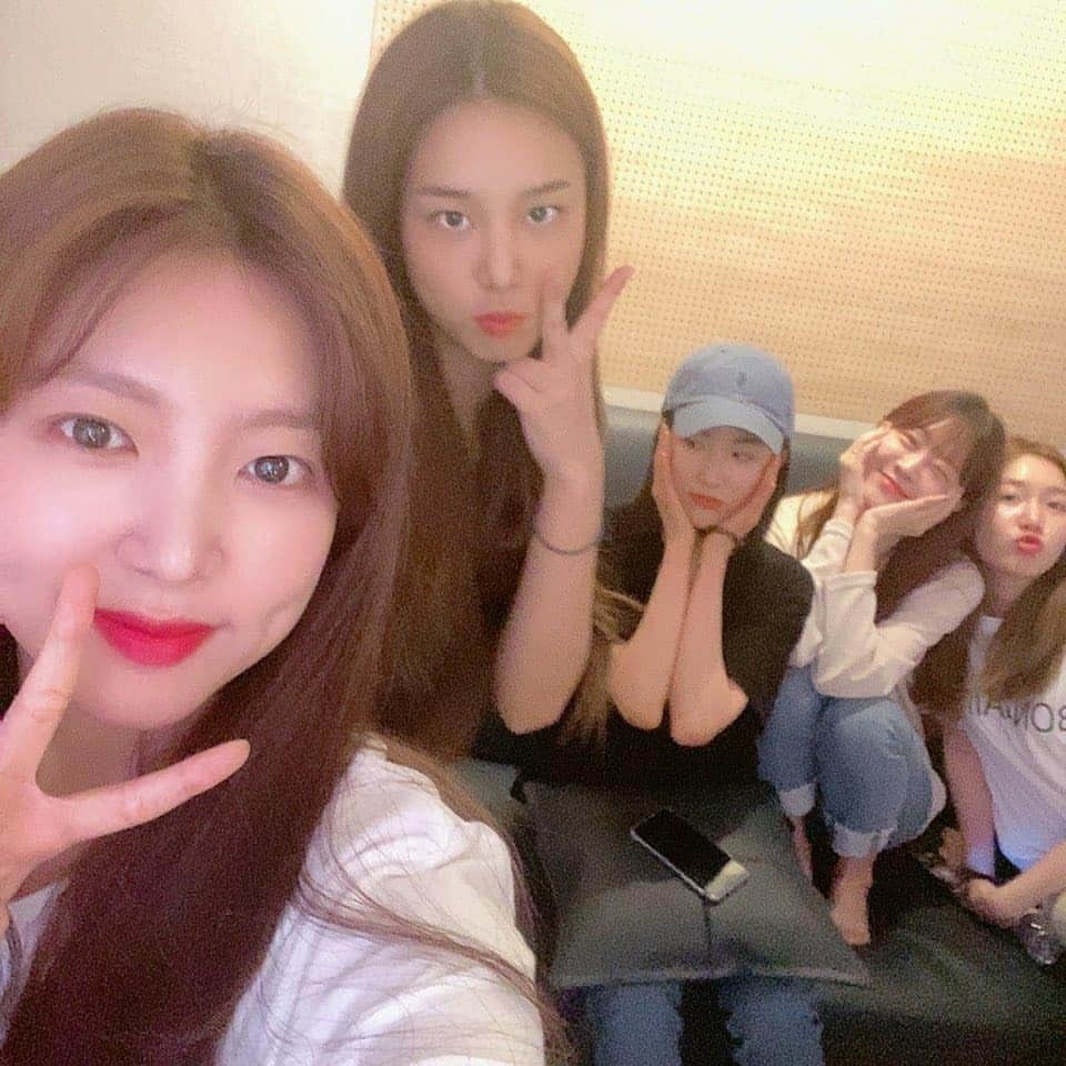 ユジョンのインスタグラム：「오늘의 5붐♥︎」