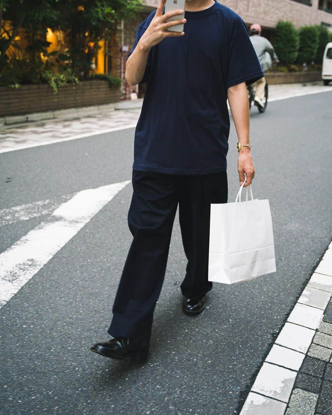 yukiのインスタグラム：「ネビネビ男、くめさん。 渋谷から上原を闊歩。」