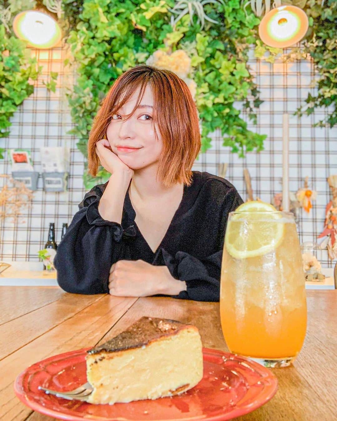 和希詩織のグルメインスタ