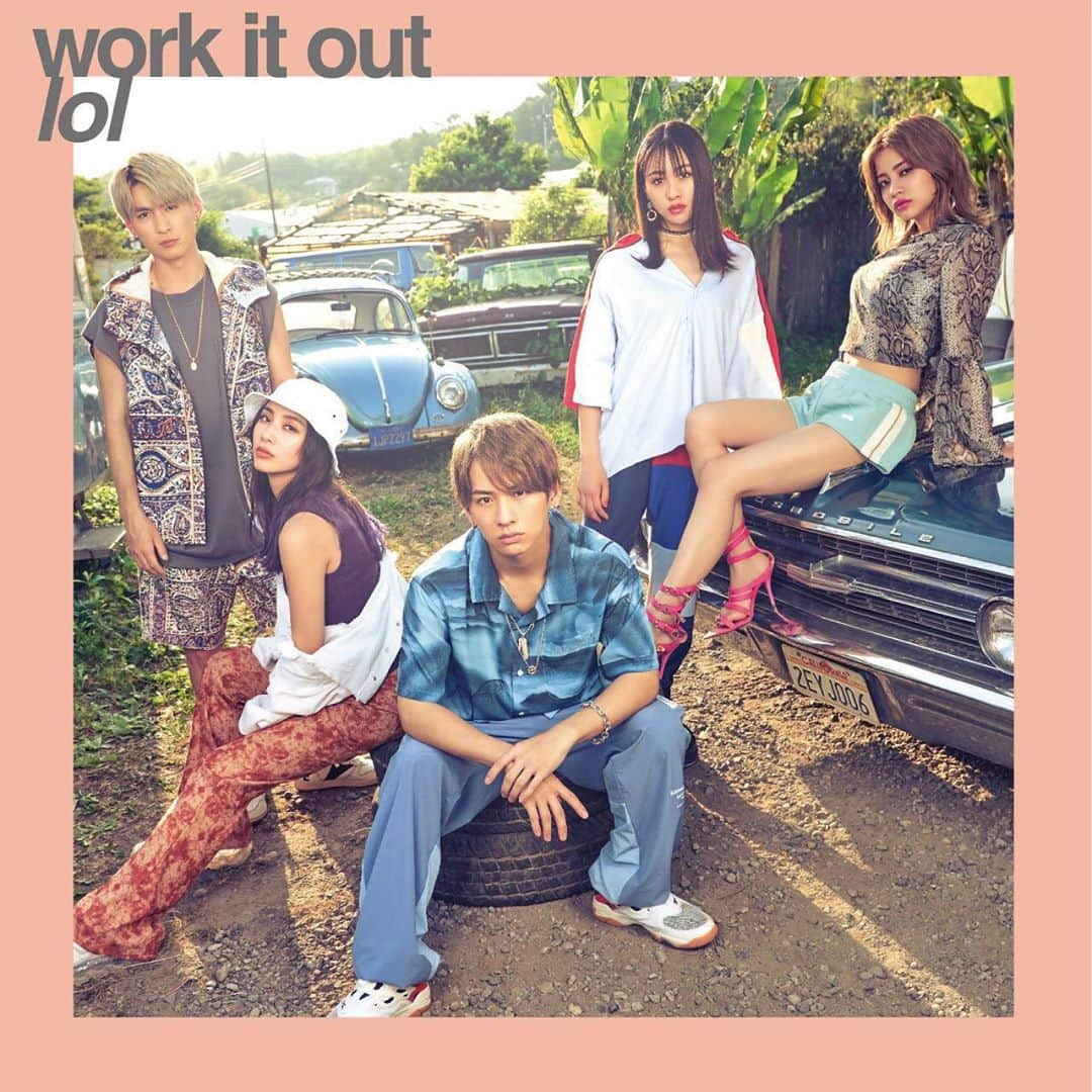 lolさんのインスタグラム写真 - (lolInstagram)「11th Single「work it out」 lolデビュー5周年記念日の8/12に発売が決定しました✨ . . LINE MUSICで話題沸騰中「work it out」のほか、 カップリングには、URESHINO未来創生プロジェクトコンソーシアム タイアップソング「lights camera action」、「love game」を収録！ . ご予約特典内容については近日中に公開しますので、お楽しみに！ . https://avex.jp/lol/news/detail.php?id=1084288 . #lol #エルオーエル #workitout #心はoneteam #うまくいく #lightscameraaction #lovegame #812 #5周年」6月26日 20時11分 - lol_official_avex