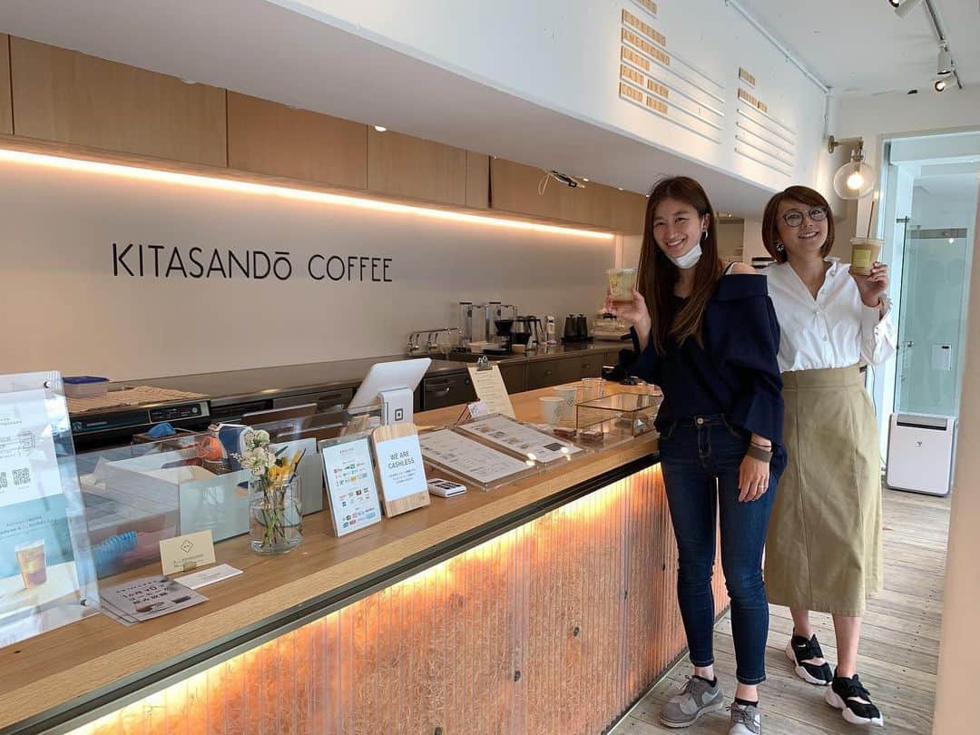 のインスタグラム：「@tete_hairandmake  いつも松森家がお世話になりすぎている  yumi＊ちゃんがヘアメイクを手掛ける　@stylebar.jp #スタイルバー　#展示会　#AW へ♡  #モデル　さんの作品 ひとつひとつに洋服を生かす yumi＊ちゃんの世界観や、優しさが現れて、美しくて感動しちゃう！  @emmataylor_ny  #emmataylor ゲット♡  久しぶりすぎる 2人での #北参道　散策！  是非　@stylebar.jp ご覧あれ🌸  #静岡県人会」